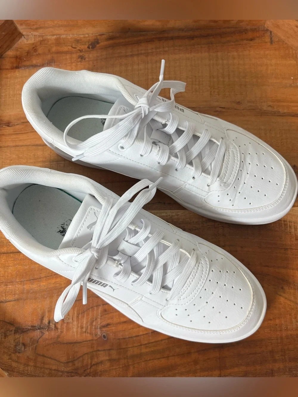 Puma Mens 9 Puma Caven White Shoes